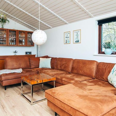 6 Person Holiday Home In R M Lakolk Buitenkant foto