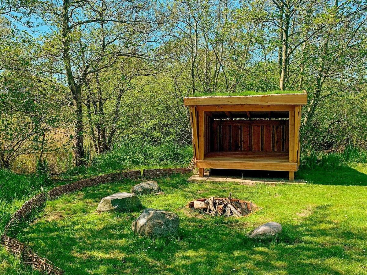 6 Person Holiday Home In R M Lakolk Buitenkant foto