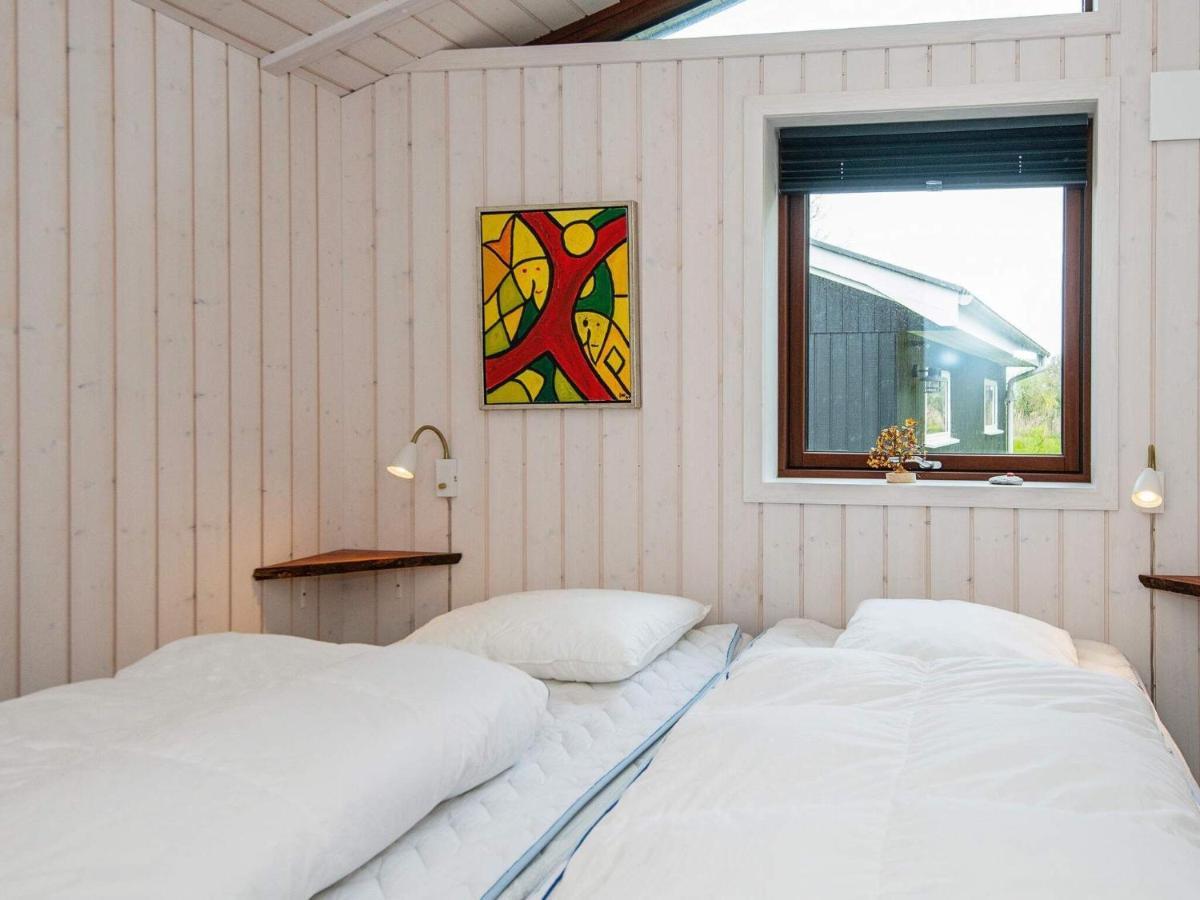 6 Person Holiday Home In R M Lakolk Buitenkant foto