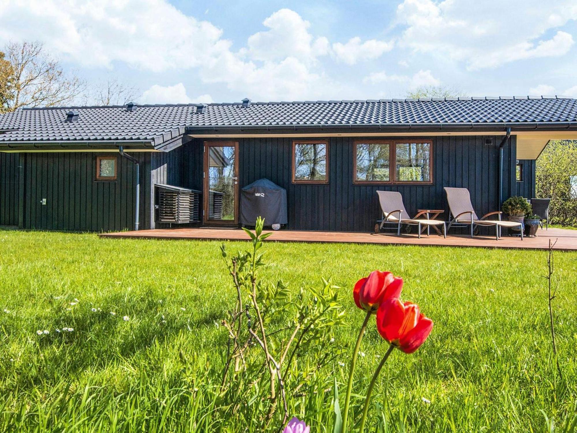 6 Person Holiday Home In R M Lakolk Buitenkant foto